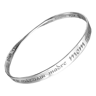 Mom in 32 Languages Bracelet